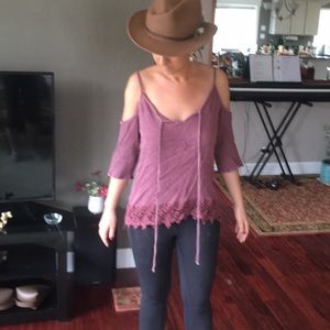 Beautiful purple top size S